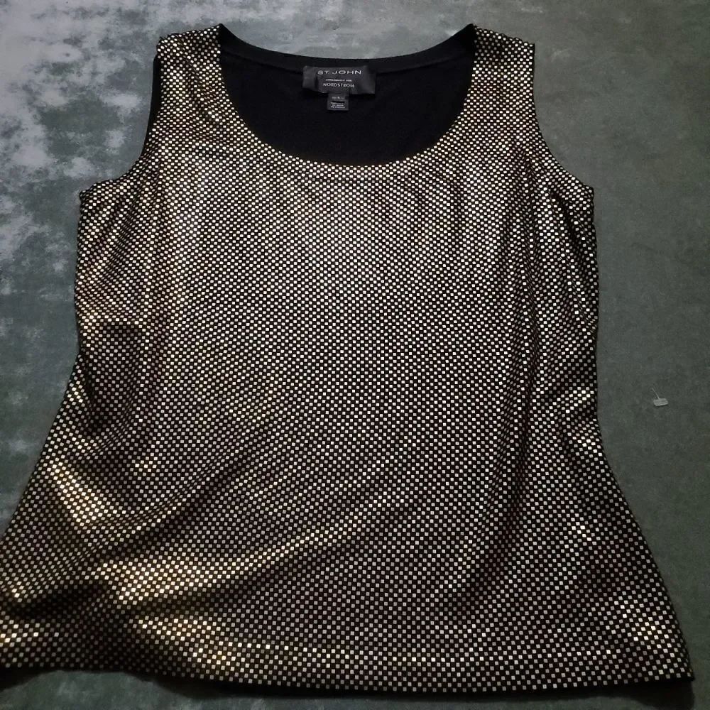 St John gold metallic shimmery tank sz small